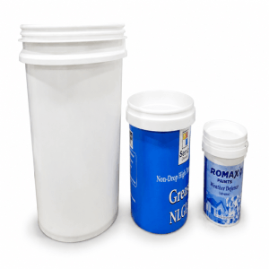 Plastic tubs and bucket